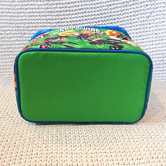 Skylanders Travel Tote, Lunch Box/Cooler. - Picture 5 of 9